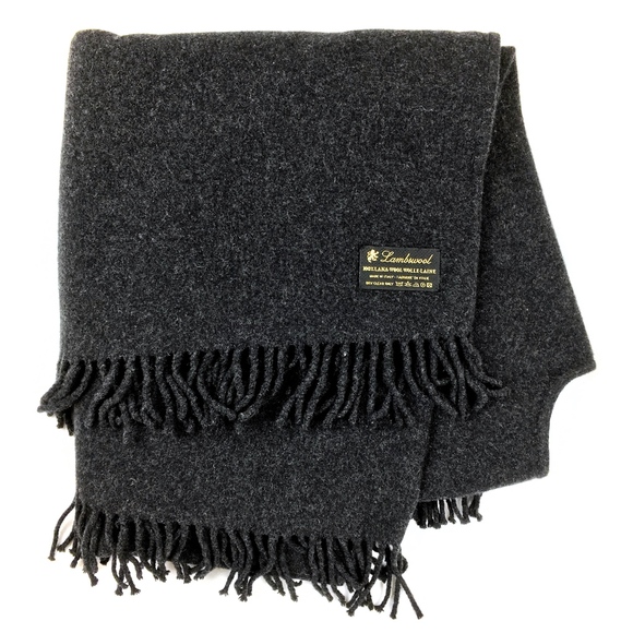 Accessories - NWOT Italian Lambswool Ruana